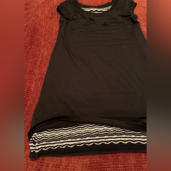 Crochet Mini-Midi Black & Cream Sleeveless Dress - Picture 10 of 16